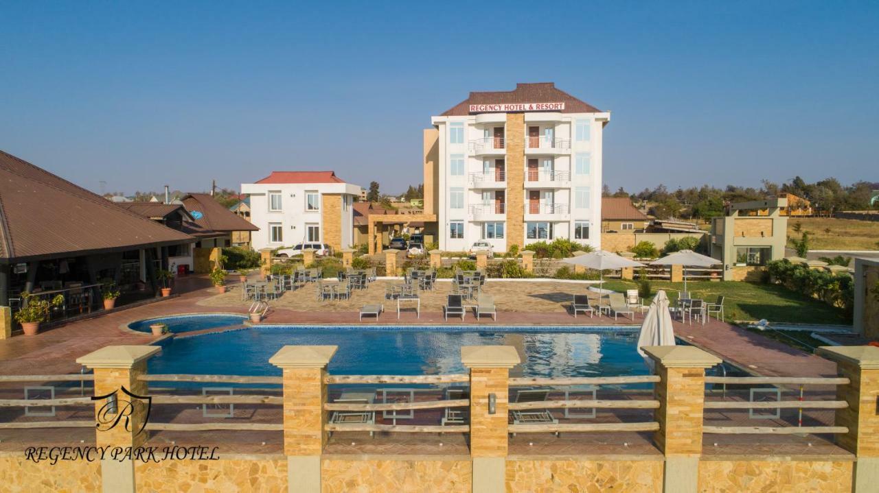 Regency Resort Singida 外观 照片