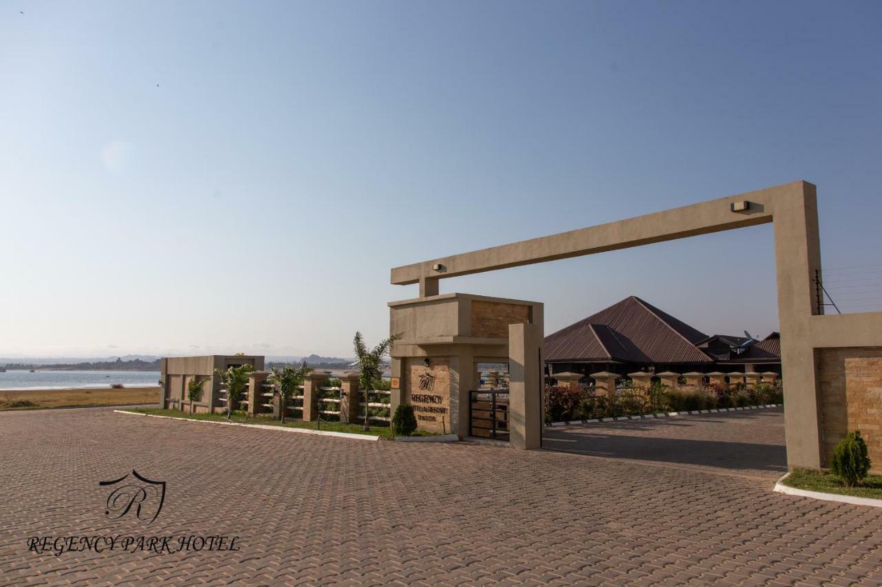 Regency Resort Singida 外观 照片